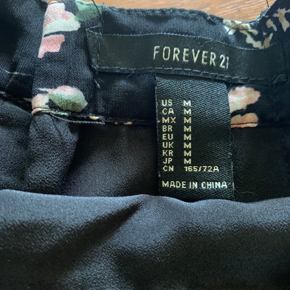 floral skirt - Picture 2 of 2